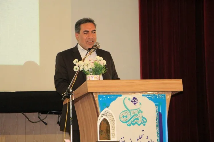 مشارکت ۱۸۰ هزار دانش‌آموز فارس در طرح ملی حفظ قرآن