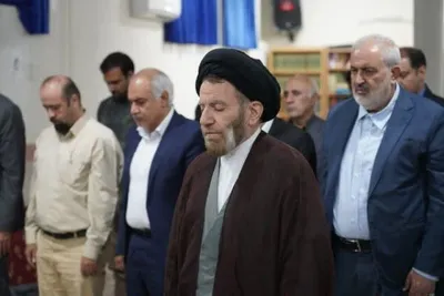 دیدار وزیر نیرو با نماینده ولی‌فقیه در لرستان