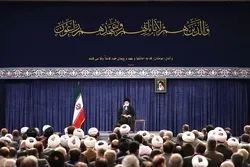 رہبر انقلاب؛ مالی کرپشن سے مقابلہ اور خارجہ پالیسی کو متحرک کیا جائے