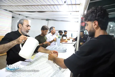 خدمت رسانی مواکب حسینی در مرز شلمچه عکاس محمد محمدعلی پور