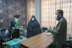 هدیه خادمان حرم شاهچراغ به زوج ها در روز ازدواج