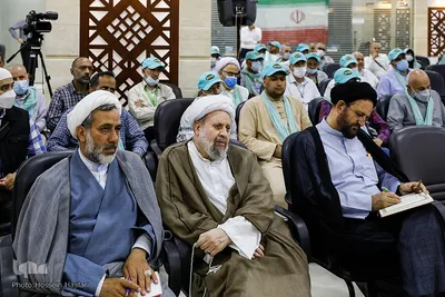 نشست کاروان اسایتد دانشگاه با حجت الاسلام نواب
