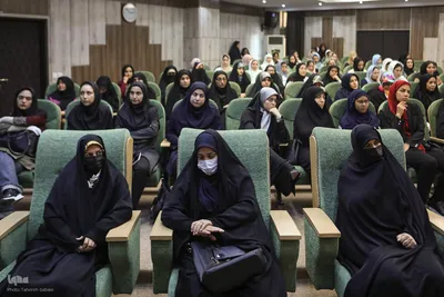 آیین گرامیداشت روز استاد و تکریم از مقام معلم