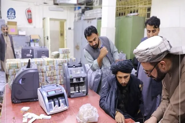 حركة طالبان تنوي إدخال الخدمات المصرفية الإسلامية