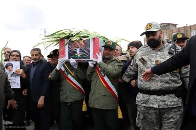 مراسم تشییع و تدفین شهید "احسان غمی تازه کندی" اولین شهید اهری جنگ رمضان در اهر