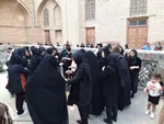 مراسم سنتی نیت کردن و توسل بر امام حسین(ع) با گندم شماری و نذر گندم در اهر