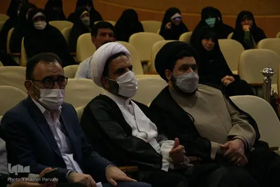 نشست صمیمی استاندار خراسان رضوی با نخبگان، فعالان و پیشکسوتان قرآنی