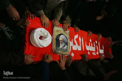Ayatollah Muhsen Mudschtahid Schabestari wurde in Qom beigesetzt