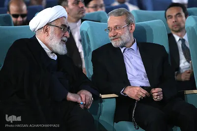 علی لاریجانی، رئیس مجلس و  آیت‌الله محمدی گلپایگانی، رئیس دفتر رهبر مقام معظم رهبری