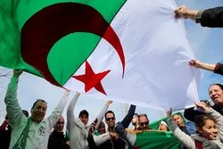 Algeria War Veterans Back Protests Demanding End to Bouteflika Rule