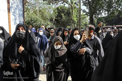 Isfahan nimmt Abschied von Ayatollah Mohammad Ali Naseri