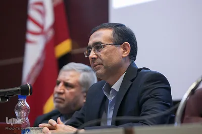  دکتر توکل حبیب‌زاده عضو هیئت علمی دانشگده حقوق دانشگاه امام صادق(ع) و محسن پاک‌آیین سفیر اسبق ایران در تایلند