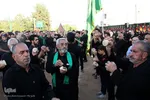 آیین نخل گردانی ظهر عاشورا در شاهدیه یزد