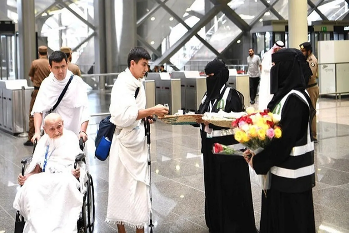 Some 5,000 Volunteer to Help Pilgrims in Mecca during Hajj