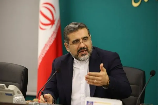 مساجد محور اصلی توسعه فرهنگی و هنری هستند