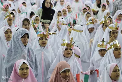 جشن تکلیف ۵ هزار نفری دختران در تبریز