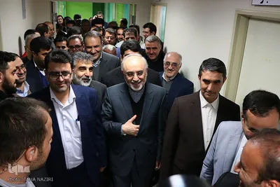 بازدید رئیس سازمان انرژی اتمی کشور از بیمارستان مهر خنداب