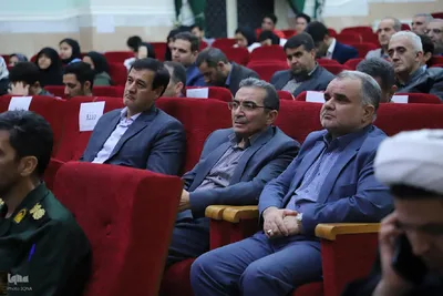 پانزدهمین محفل خاطره و آیین رونمایی از کتاب برسد به همه در سلماس‎