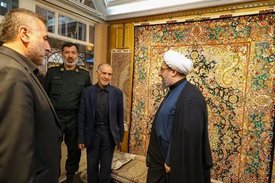 بازدید امام جمعه تبریز از بازار تبریز