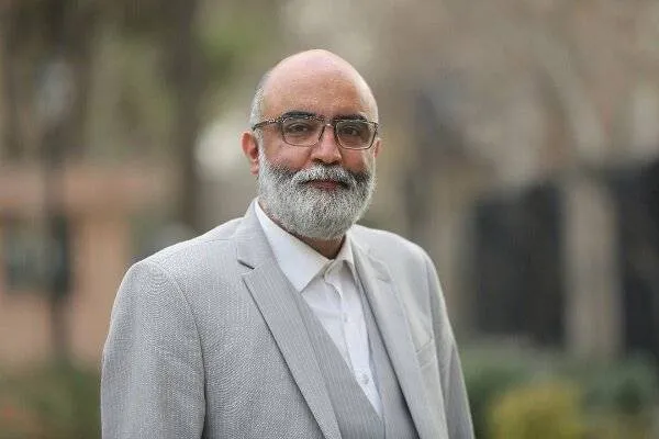 دعوت مدیر کل کتابخانه‌های عمومی استان تهران برای شرکت در انتخابات