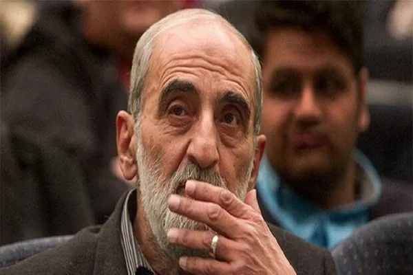 رئيس تحرير صحيفة إیرانیة يعتذر للسيد السيستاني