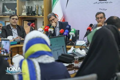 نشست خبری مرحله کشوری چهاردهمین دوره مسابقات ملی مناظره دانشجویان ایران