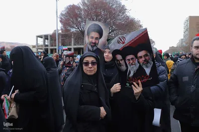 بیعت مردم تبریز با سومین رهبر انقلاب اسلامی