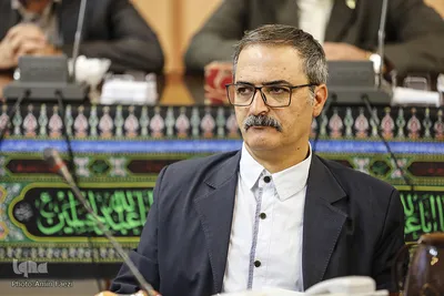 نشست صميمي فرمانده سپاه فجر شیراز با اصحاب رسانه