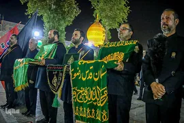 آئین شام غریبان امام رضا(ع) در حرم مطهر شاهچراغ(ع)