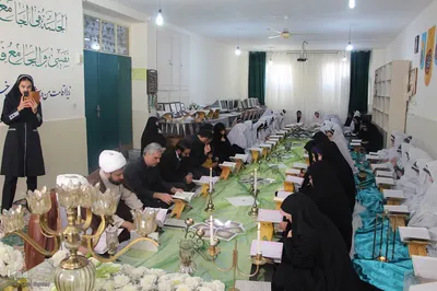 کرسی تلاوت دانش‌آموزی در ملایر
