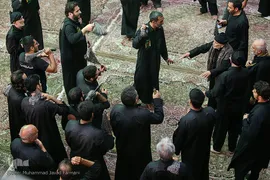 آیین عزاداری محرم در حسینیه کربلایی ها