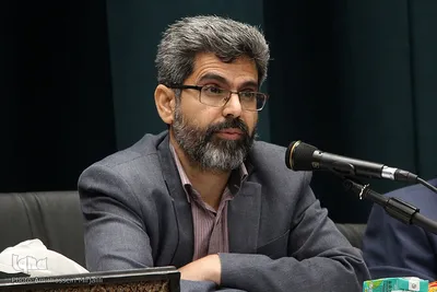 نشست خبری محمد علی شاه حسینی، معاون توسعه مدیریت و منابع استانداری یزد