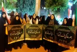 اهدای پرچم جلسات خانگی به خادمان امام حسین(ع) در خرم‌آباد