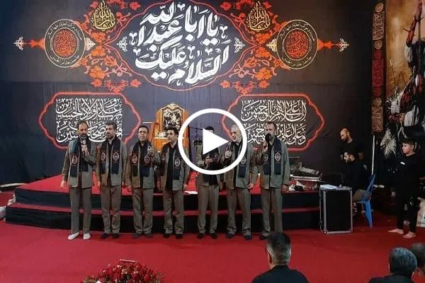 بالفيديو...أداء فرقة 