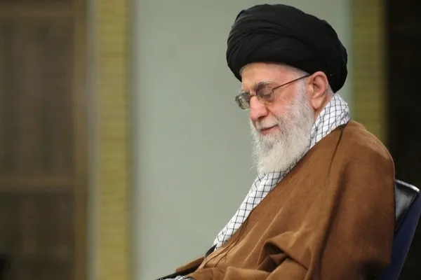 پیام تسلیت رهبری در پی درگذشت همسر آیت‌الله سبحانی