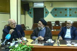 رونمایی از کتاب‌های «سنت اقراء و نظام اجازات» و «دانش و هنر معلمی»