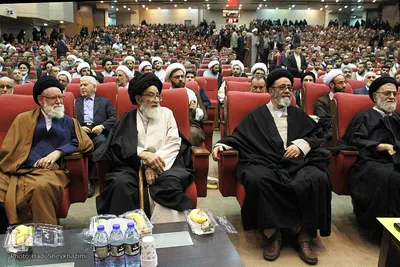 عمامه گذاری طلاب مدارس علمیه ی استان آذربایجان شرقی