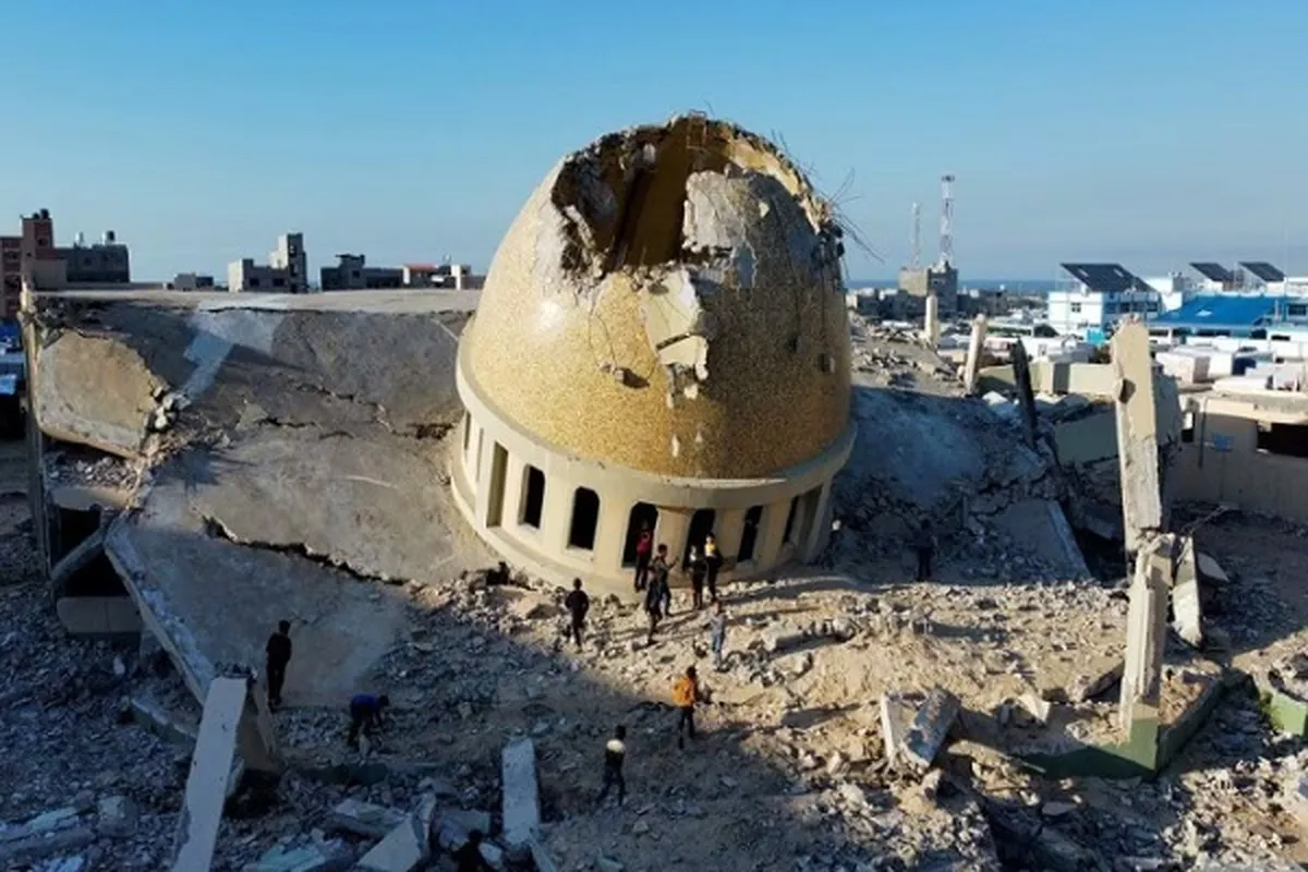 Kiran Sallah daga wani masallaci da Isra'ila ta ruguje a Gaza
