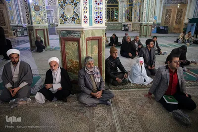 محفل انس با قرآن کاروان قرآنی انقلاب در امامزاده محمد هلال ابن علی(ع) کاشان