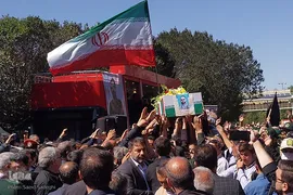 مراسم تشییع پیکر مدافع امنیت، بسیجی شهید «حسین اجاقی» در تبریز