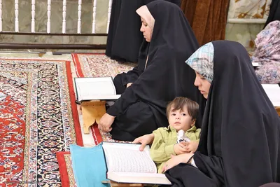 مراسم جزء خوانی قرآن کریم در حرم شاهچراغ(ع)