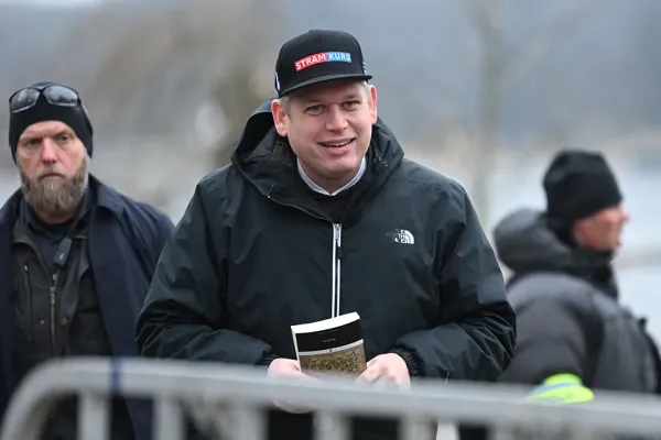 Kinasuhan ng Sweden ang Danish na Ekstremista dahil sa Paglapastangan sa Quran