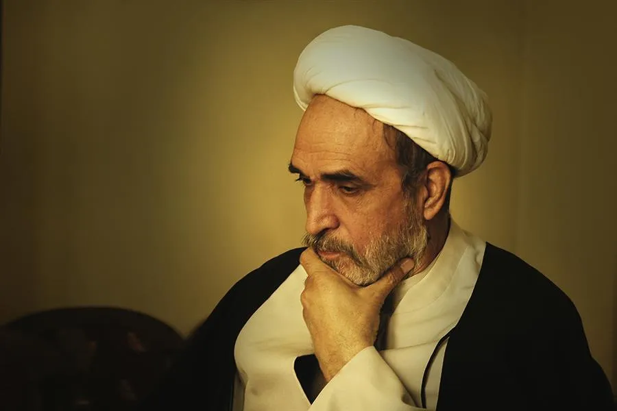 خوشتر از «كوثر» عطائی در دو عالم كس نديد
