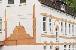 Anwohnerin bedroht Kinder vor Moschee mit Messer