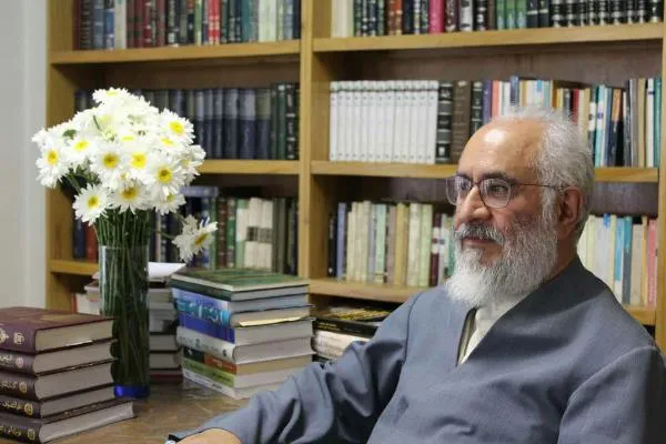انتقاد آیت‌الله محقق‌داماد از مستند «حکایت دل»