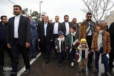 شکوه چهل سالگی در قم