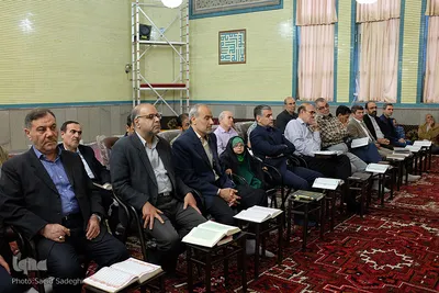 جلسه تفسیر قرآن مدیران اجرایی استان
