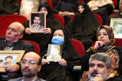 گزارش مراسم بزرگداشت آیت الله اشرفی اصفهانی و تشییع پیکر پاک شهید گمنام