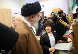بازدید رهبر انقلاب از نمایشگاه توانمندی‌های تولید داخل