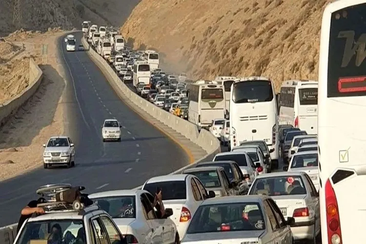 بیش از ۷۰۰۰ زائر گیلانی از مرزهای عراق بازگشتند